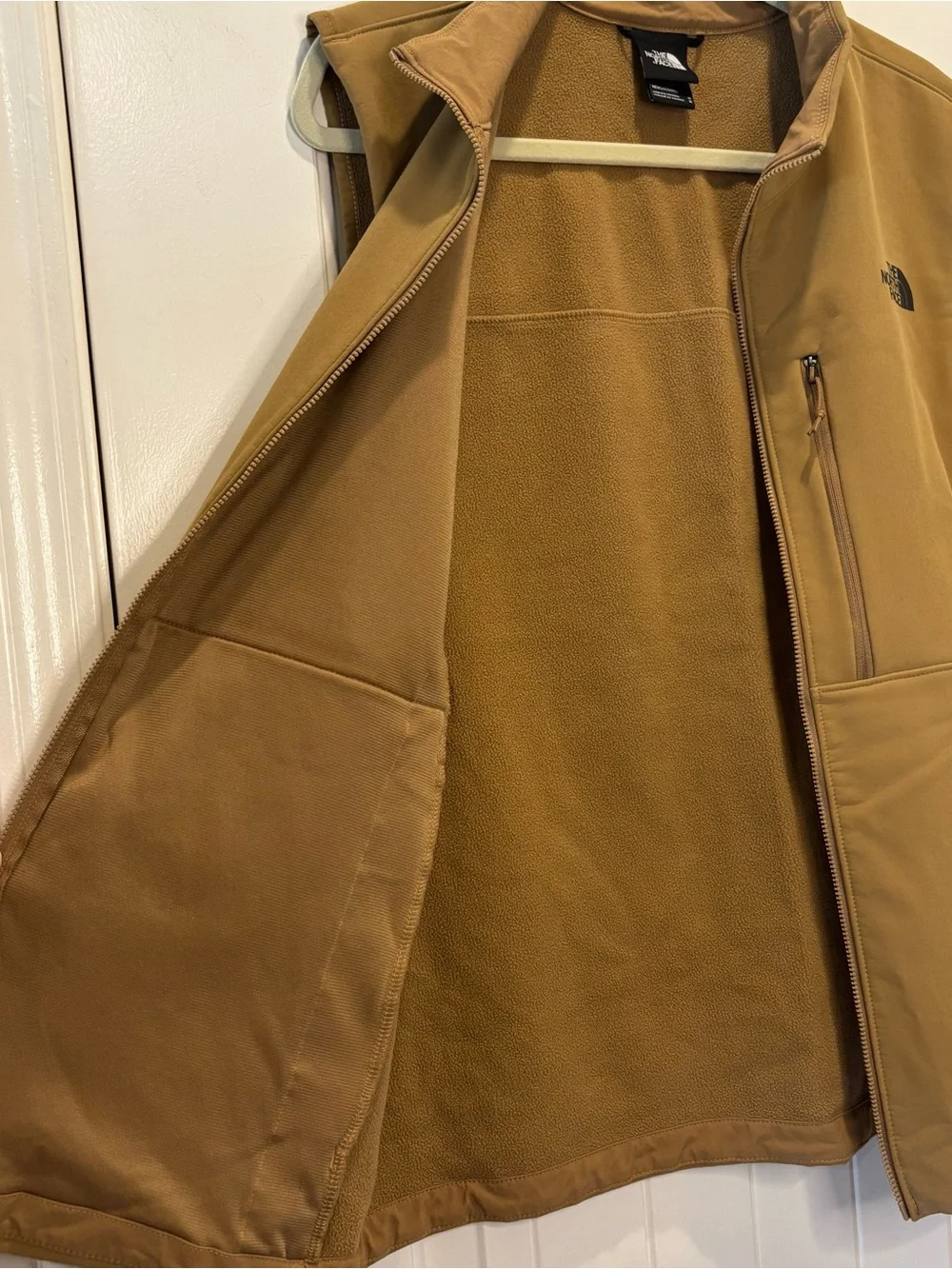 The North Face WINDWALL Shell Vest  Gold Tan Size Medium Men’s